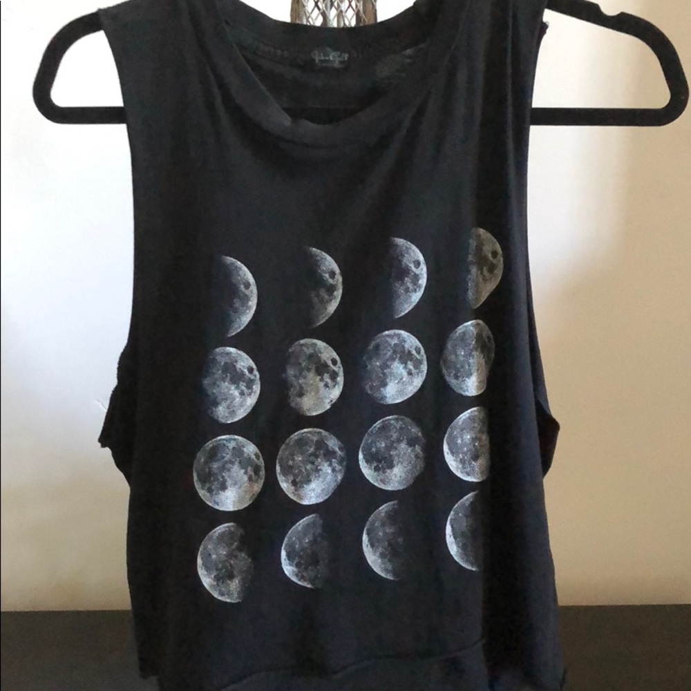 Black moon crescents tank top